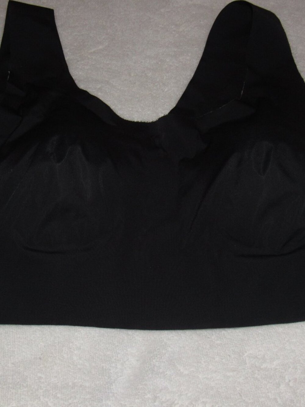 Bali Black Pull Over Bra Size Medium USED